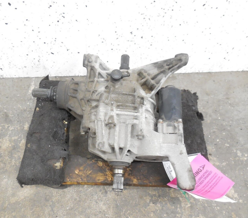 2016 2017 Fiat 500X Rear Differential Carrier OEM