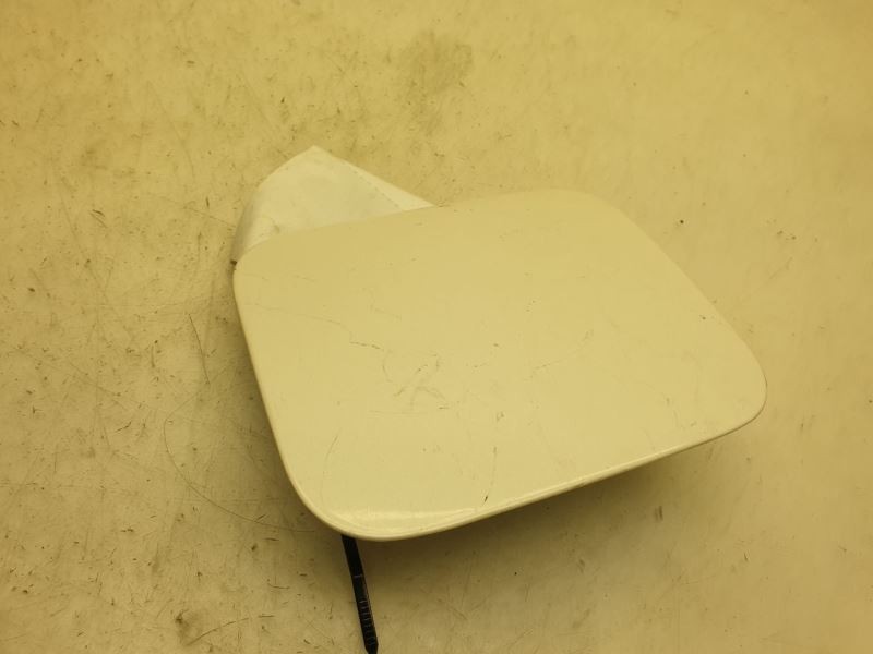 98 99 Toyota Avalon Fuel Filler Door WHT-051