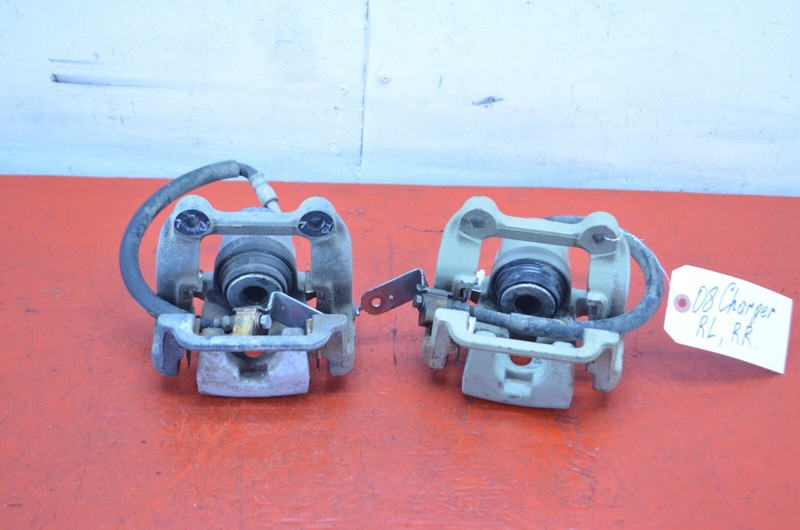 06-10 DODGE CHARGER R/T RWD REAR LEFT / RIGHT BRAKE CALIPER SET OEM