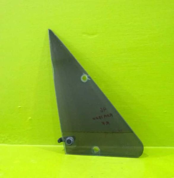 94 95 96 RAM 1500 VAN PASSENGER RIGHT FRONT VENT GLASS OEM 3509-4