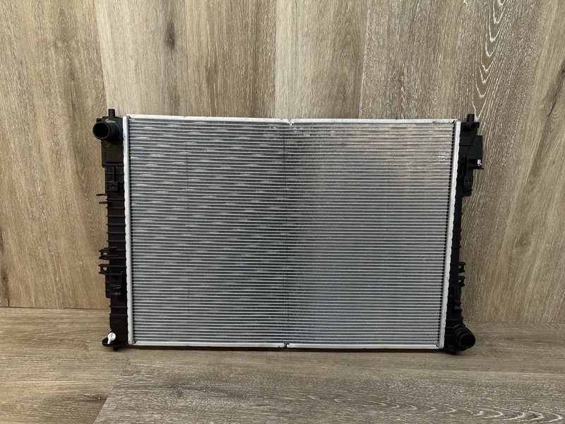 2022-25 HYUNDAI TUCSON RADIATOR ASSY OEM PART # 25310-CW700