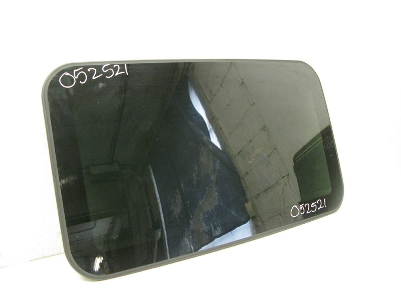 04-08 AUDI B7 A4 S4 QUATTRO FWD SEDAN SUN ROOF SUNROOF GLASS ONLY OEM 052521