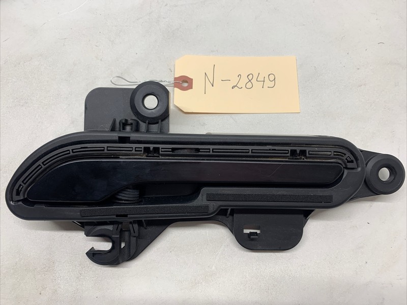 TESLA MODEL Y REAR LEFT DRIVER SIDE EXTERIOR DOOR HANDLE OEM 2020-2022 2849 B41