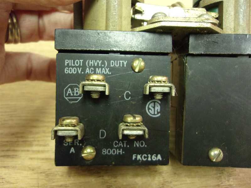 Allen Bradley 800H-FKC16A Switch, Series A *FREE SHIPPING*