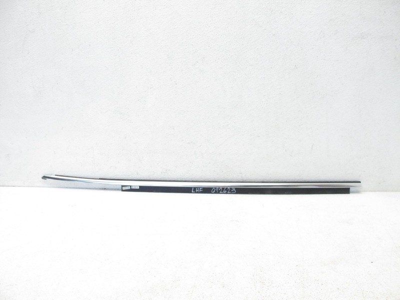 08-17 AUDI 8T A5 S5 COUPE DOOR WINDOW STRIP TRIM FRONT LEFT OEM 092623