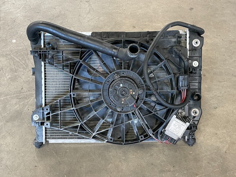 2005-2013 Chevrolet Corvette Radiator Condenser Cooling Fan 6.2L 1467 OEM