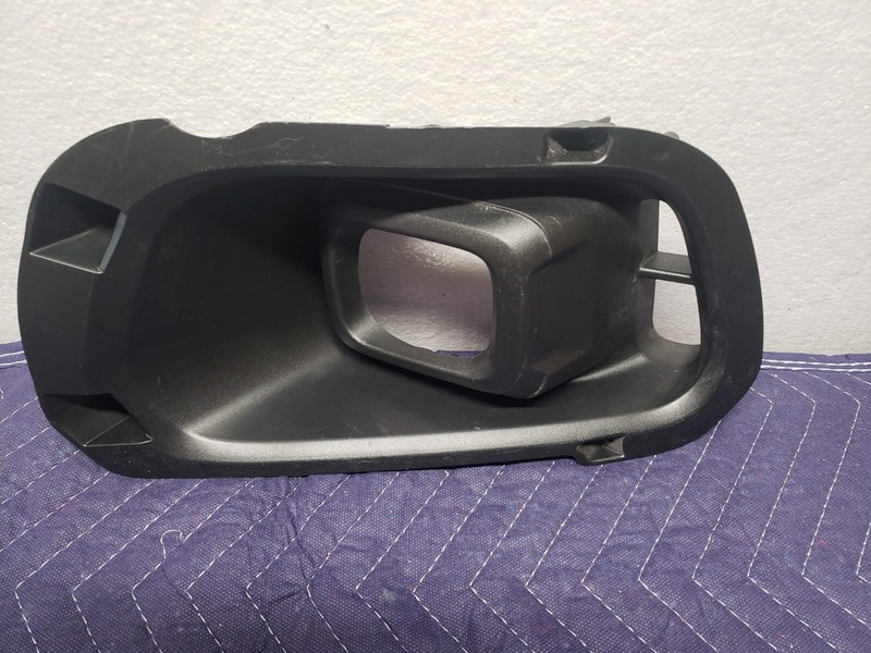 2019-2021 FORD RANGER Right Front Fog Light Bezel OEM