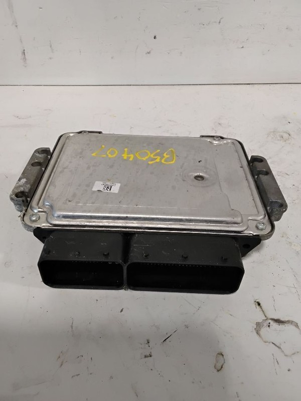 Engine ECM Electronic Control Module Gasoline VIN 2 Fits 14 FOCUS 3585993