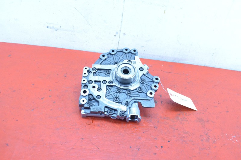 13-16 FORD ESCAPE 1.6L OIL PUMP ASSEMBLY OEM