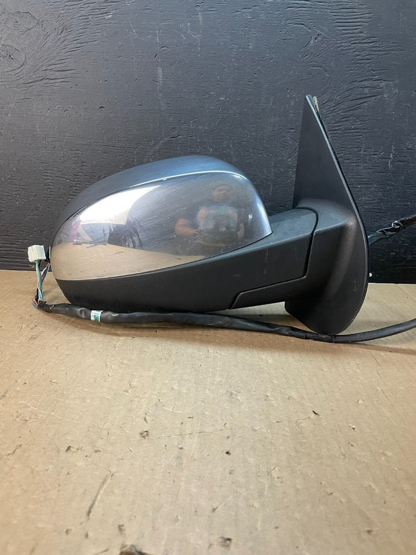 2007 to 2008 Gmc Yukon Right Passenger Turn Signal View Door Mirror AD5827 DW