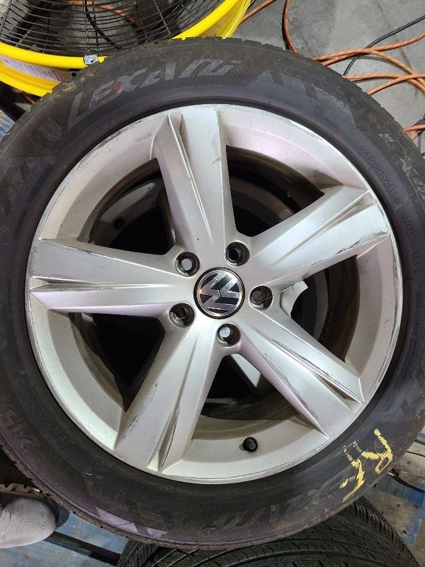 Wheel 17x7 Alloy 5 Spoke Fits 12-15 PASSAT 575003