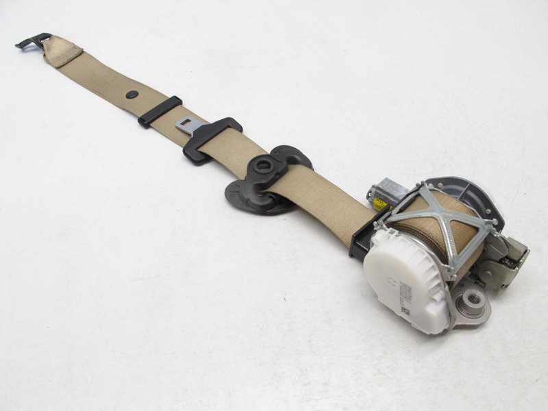 12-15 BMW F30 328i M3 SEDAN SEATBELT SEAT BELT RETRACTOR RIGHT FRONT OEM 030524B