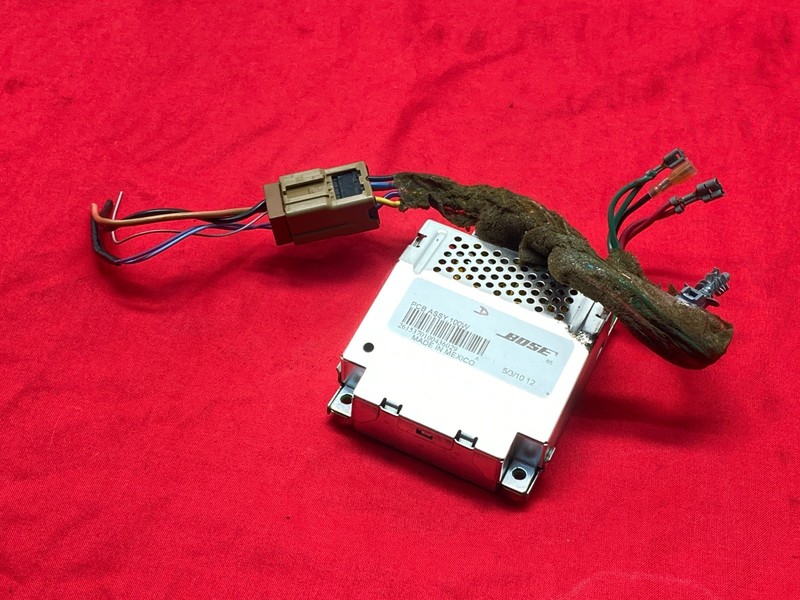 2008-2013 Infiniti G37 Audio Radio Bose Stereo Amplifier System Unit W/ Wire OEM