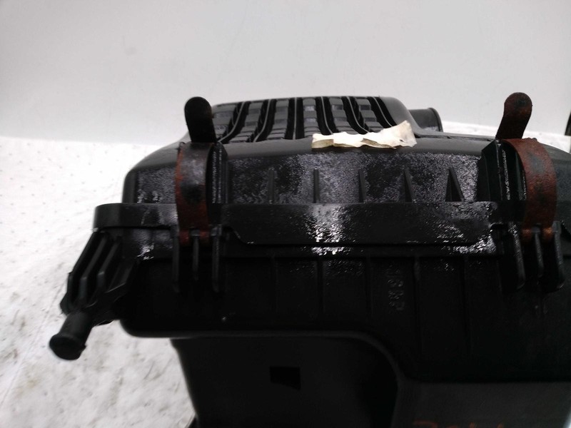 2012 Hyundai Sonata Air Cleaner Assembly OEM Used 2.4L Red 158K Miles