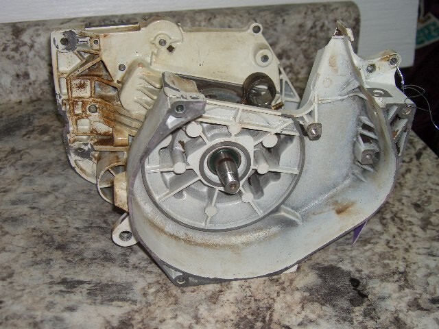 Stihl 042av crank case chainsaw part only 042 av bin 416