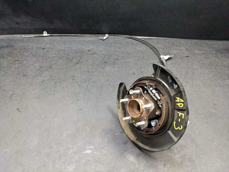 Rear Left Driver Knuckle w Hub 2019 Nissan Pathfinder 43022-3JA0A 2016 2017 2018