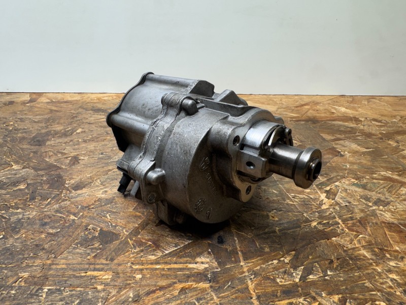 OEM BMW E70 F06 F10 F25 F30 F32 N55 3.0L Engine High Pressure Fuel Vacuum Pump
