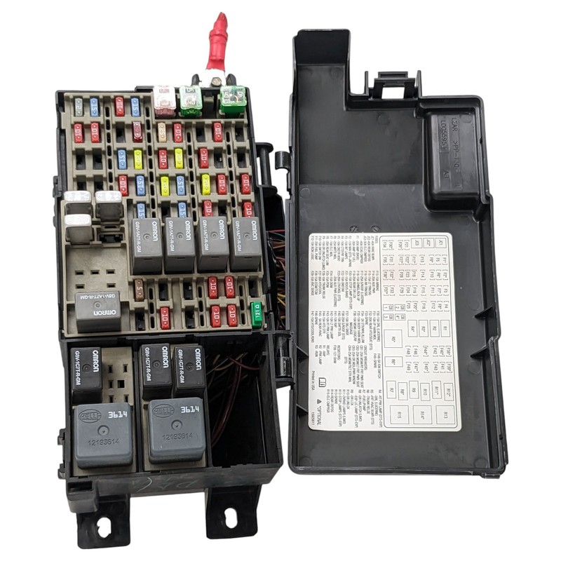 2006-2007 Cadillac DTS Buick Lucerne Fusebox Fuse Box Relay Module L0055953 OEM