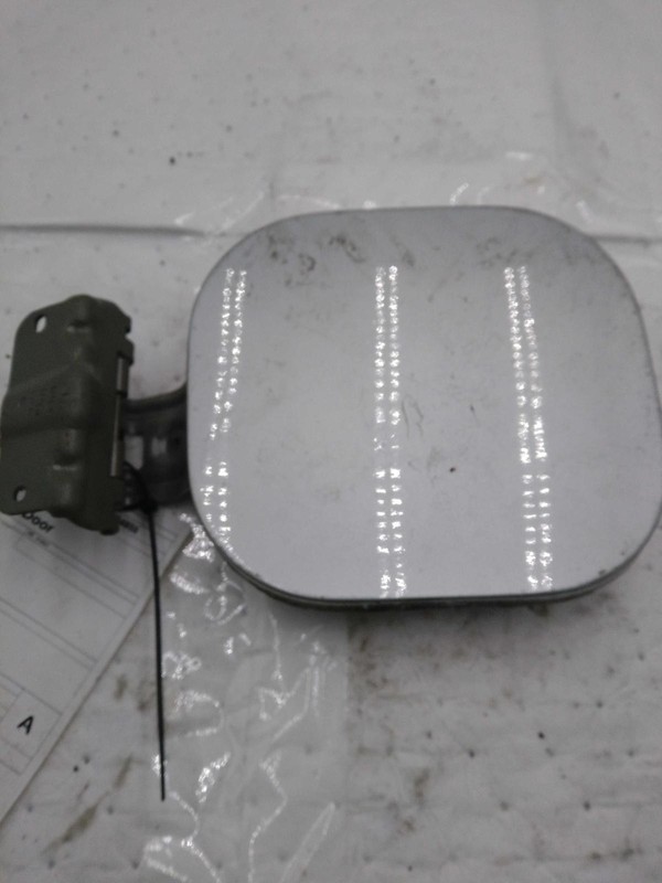 2017 Nissan Sentra Fuel Filler Door Silver Used OEM 3515838 82K Miles