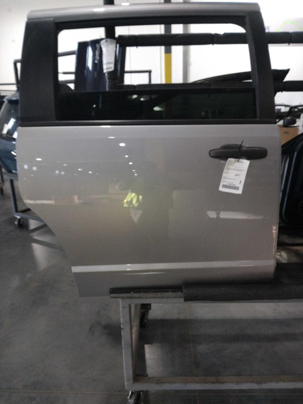 Dodge Caravan 2019 Right Rear Door Silver 719591 4530