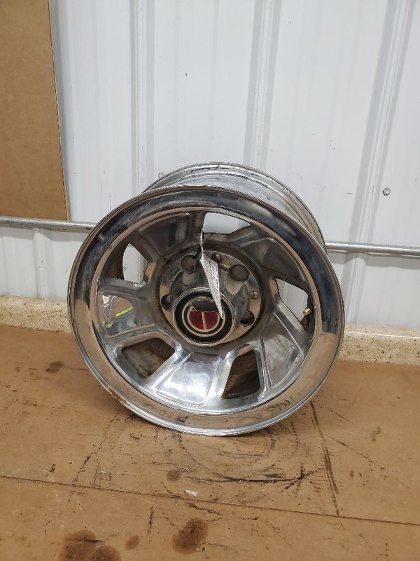 Wheel 15x7-1/2 Steel Chrome ID F2TA-1015-FA8000 Fits 92-95 BRONCO 292610