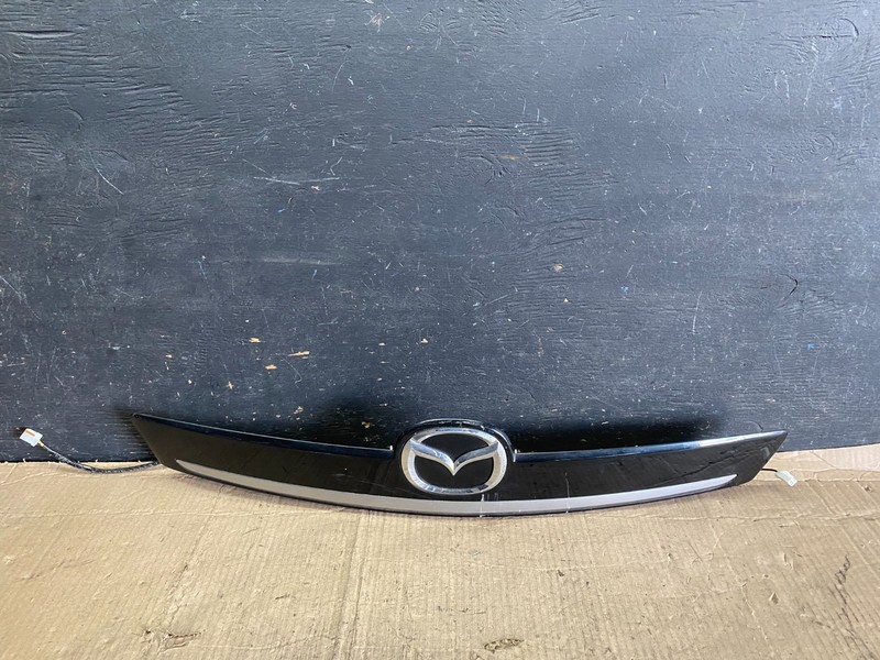 2007-2012 Mazda CX-9 Trunk Lid Garnish Panel Molding Trim Backup Camera U7459 DG
