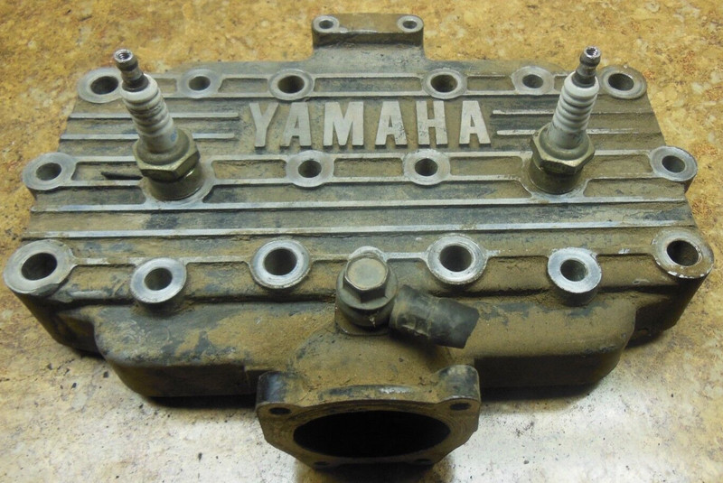 1986 Yamaha VMX540 Vmax VMX 540 Snowmobile Engine Cylinder Head Motor Top 86