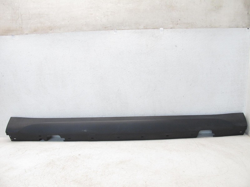 13-15 BMW E84 X1 SKIRT ROCKER PANEL MOLDING TRIM RIGHT PASSENGER OEM 112524
