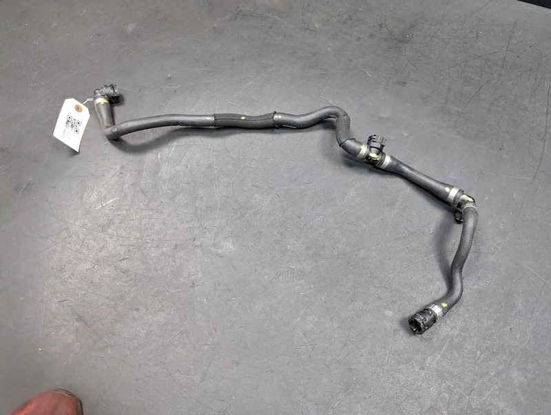 HVAC Heater Water Outlet Hose 2022 BMW X1 64216832804 2020 2021