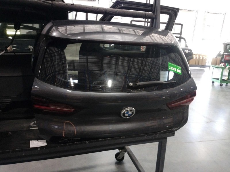 Used Deck Lid fits: 2022 Bmw X2 privacy tint glass w/o M-aerodynamic package Gra