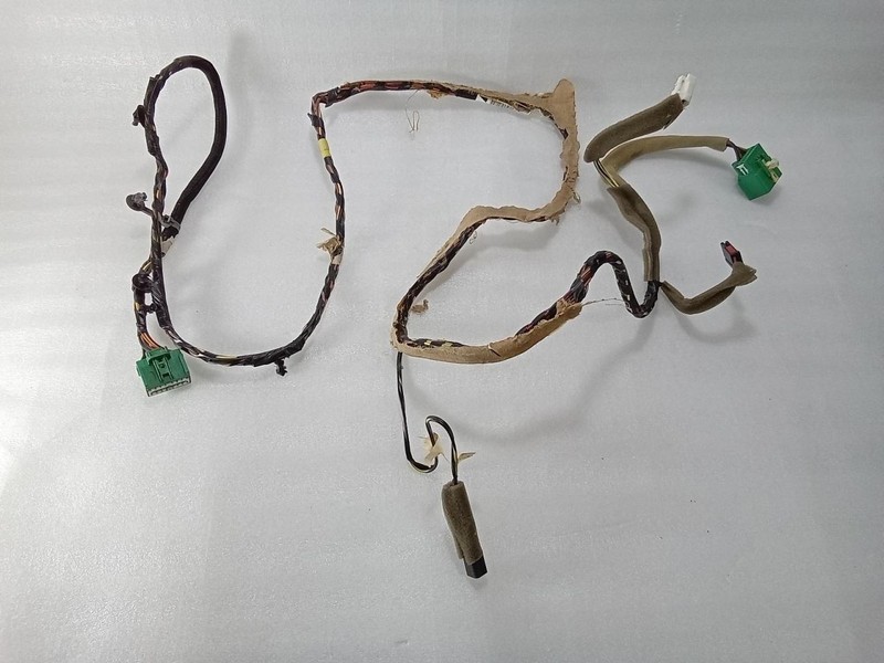 2019-2024 Dodge Ram 1500 2500 Front Mirror Weiling Wire Harness 4LF13581AC