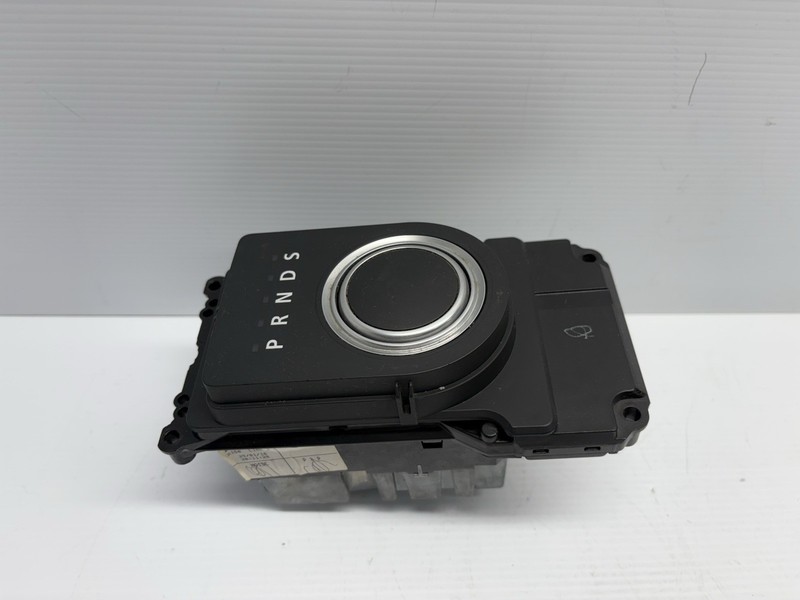2014-2016 Land Rover LR4 HSE Shifter Gear Selector Shift Knob Control OEM