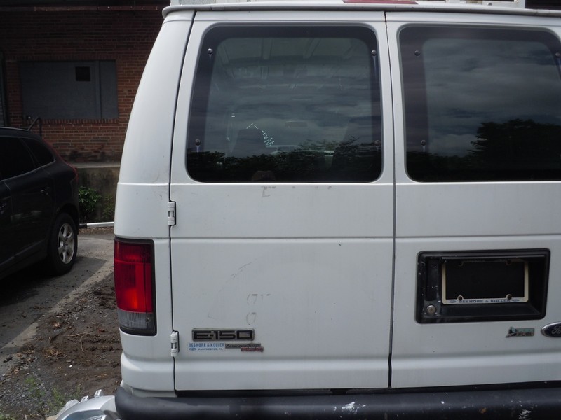 09-14 Ford E-150 E-250 E-350 Rear Back Door W/ Window Driver Left LH OEM YZ