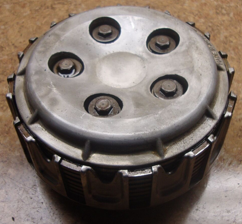 1981 Kawasaki KZ750 KZ 750 H KZ750H Engine Motor Clutch Plates Housing Basket 81