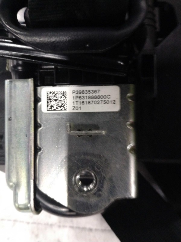 2017 VOLVO S90 OEM Used Grey Seat Belt 4DR 313226383 116K Mileage