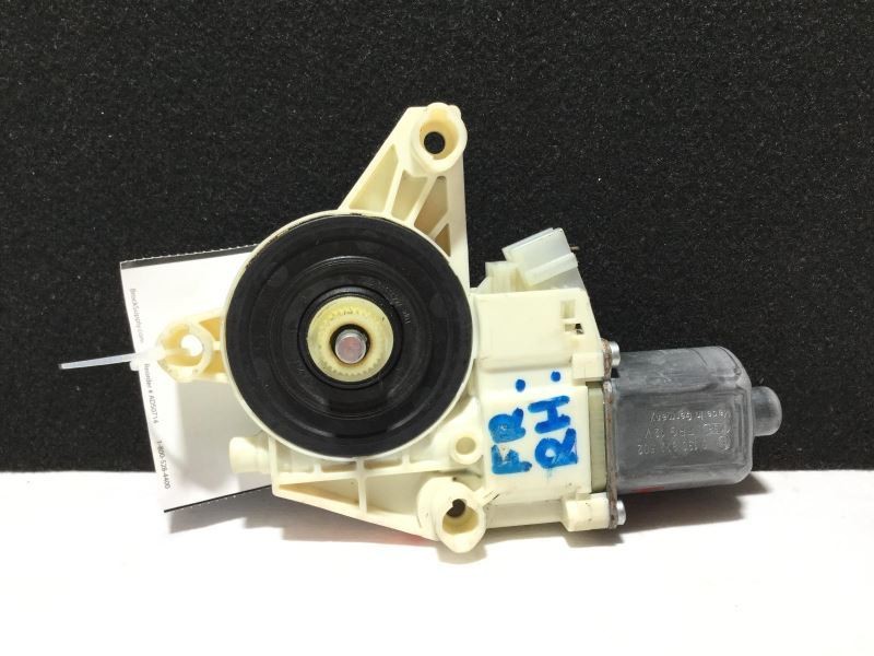 2008-2015 MERCEDES C-CLASS RIGHT PASSENGER FRONT DOOR WINDOW MOTOR 41K 23064