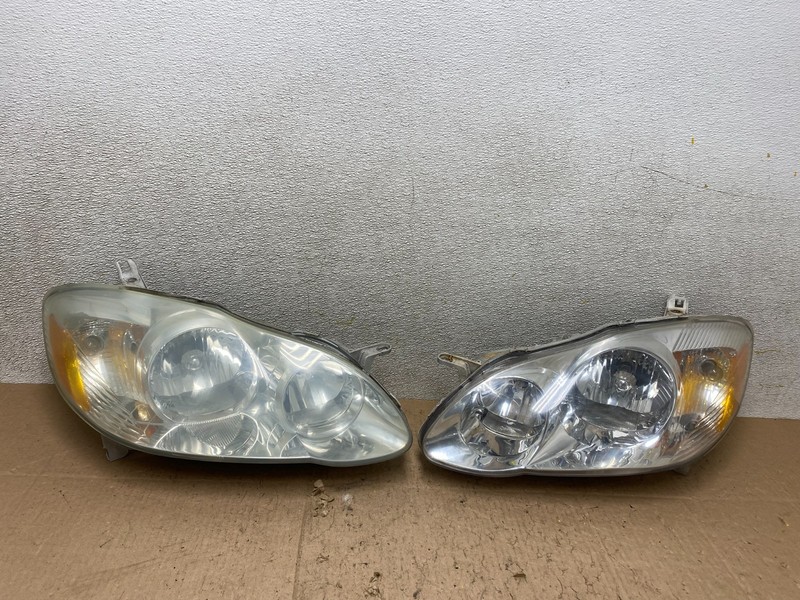 2003 to 2004 Toyota Corolla Left+Right Side Set Headlights W2743 DW