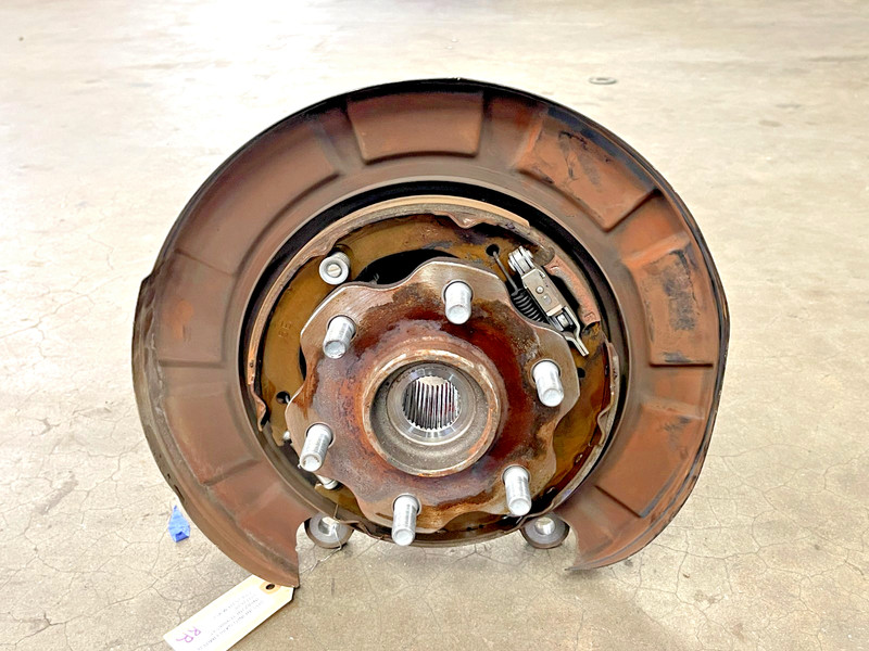 ⭐2011-2024 INFINITI QX80 REAR RIGHT SIDE SPINDLE KNUCKLE & HUB ASSY OEM LOT2628