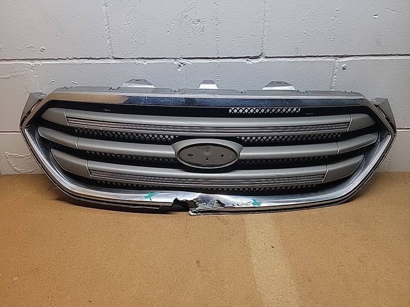 2013 2014 2015 - 2019 FORD TAURUS CHROME MESH FRONT UPPER GRILLE OEM " DAMAGED"