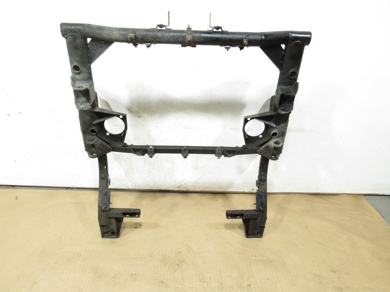 02-06 Maserati Coupe GT 2004 4.2L RWD Front Suspension Crossmember Subframe ;
