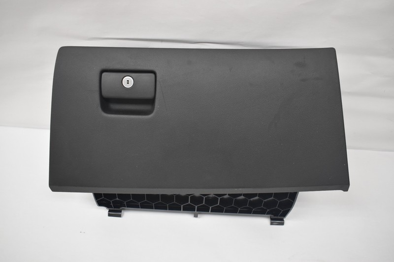 2010-15 Camaro Glove Box Storage Compartment Jet Black 20944769OEM ORIGINAL USED