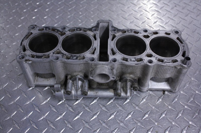 2000 YAMAHA YZF 600 R ENGINE CYLINDER JUGS BARRELS OEM YZF600R 00