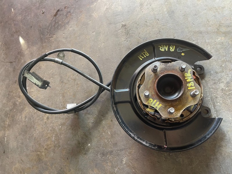18-19 Nissan Rogue FWD REAR LEFT BRAKE ROTOR DUST SHIELD, PARKING CABLE, HUB OEM