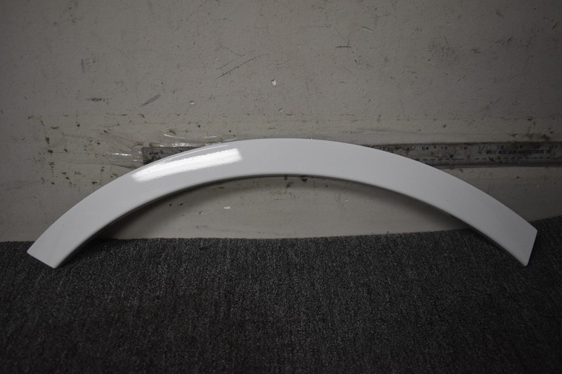 2017-2019 AUDI Q7 PREMIUM WHEEL OPENING MOLDING RIGHT SIDE FACTORY OEM