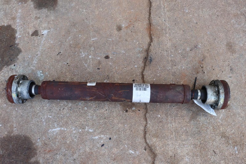 2014-2018 JEEP GRAND CHEROKEE 4X4 3.0L FRONT DRIVESHAFT PROPELLER SHAFT OEM