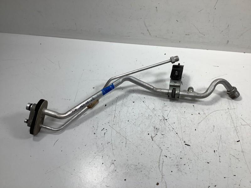 07-011 Honda CR-V A/C Suction Pipe 80321-SXS-A01 OEM