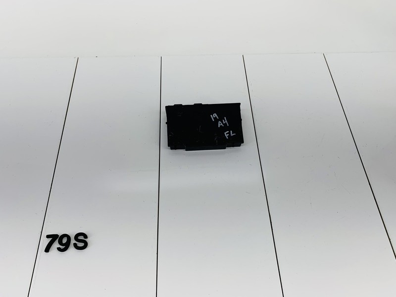 17-20 AUDI A4 B9 FRONT LEFT DRIVER SIDE SEAT MEMORY CONTROL COMPUTER MODULE OEM