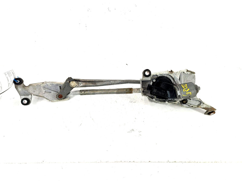 Mitsubishi Outlander Windshield Wiper Transmission Linkage OEM 2007-2013