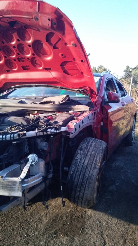 2015 Mercedes-Benz GLA-Class Suspension Assembly Red 2.0L 90K Miles OEM