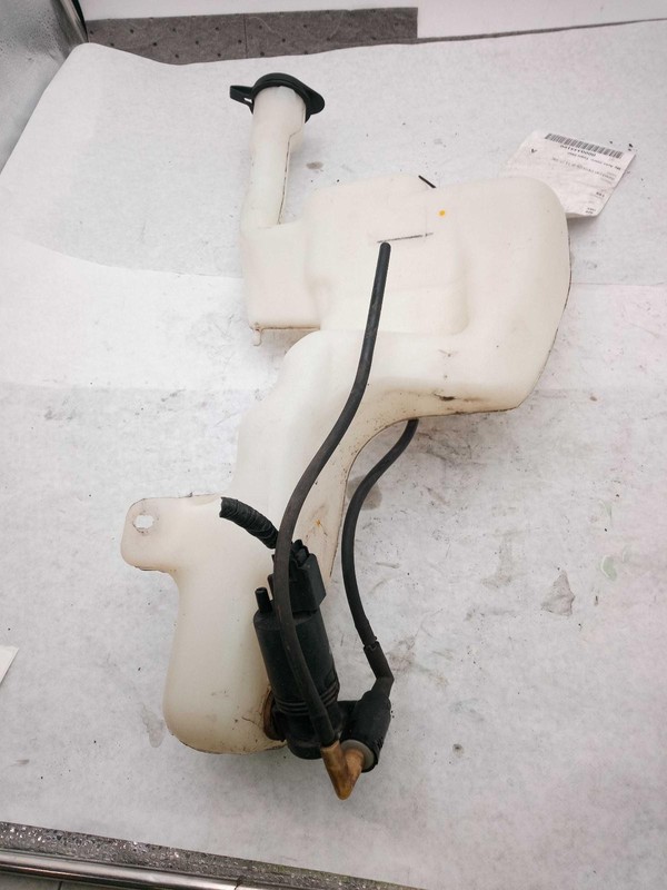 Used Washer Fluid Reservoir fits: 2012 Ford Fiesta Htbk Grade B